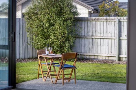 Photo of property in 4 Hamlett Drive, Woodend, 7610