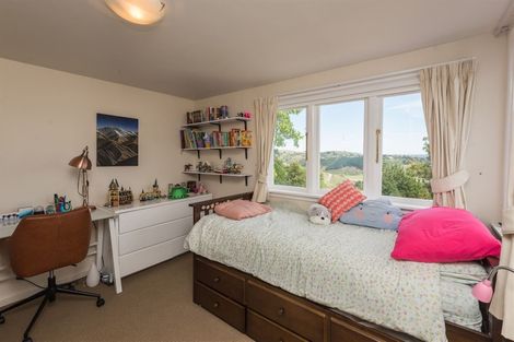 Photo of property in 108 Dyers Pass Road, Cashmere, Christchurch, 8022