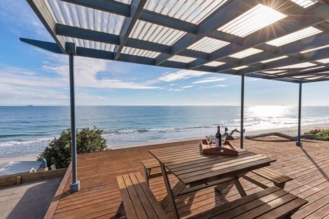 Photo of property in 433 Pukehina Parade, Pukehina, Te Puke, 3189