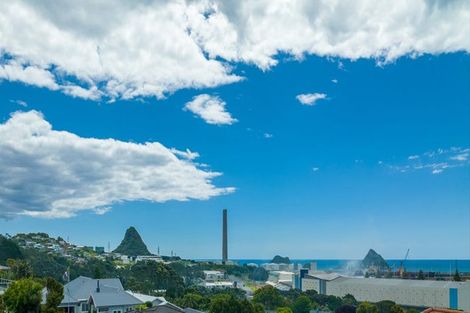 Photo of property in 17a Skinner Street, Blagdon, New Plymouth, 4310