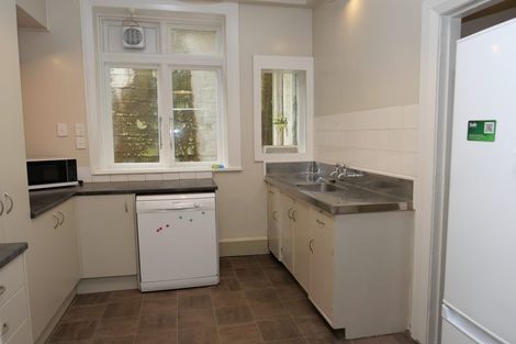 Photo of property in 84a Salamanca Road, Kelburn, Wellington, 6012