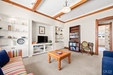 Photo of property in 25 Maire Street, Woburn, Lower Hutt, 5010