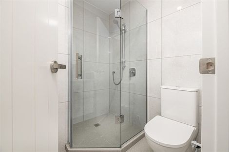 Photo of property in 76b Borich Road, Sunnyvale, Auckland, 0612