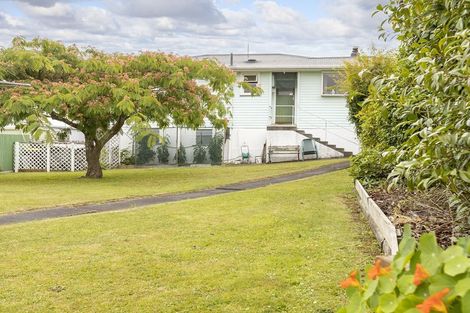 Photo of property in 4 Wavell Crescent, Lansdowne, Masterton, 5810