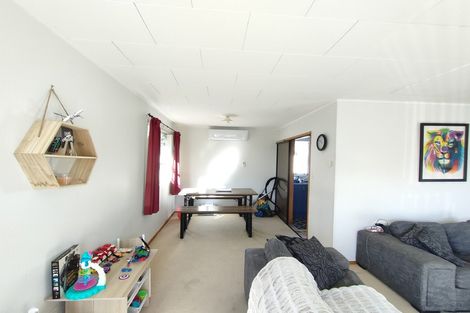 Photo of property in 104 Stanley Road, Glenfield, Auckland, 0629