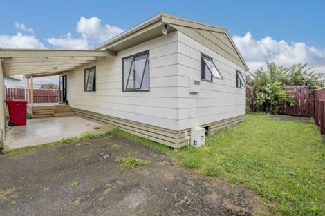 Photo of property in 13a Adkin Avenue, Levin, 5510