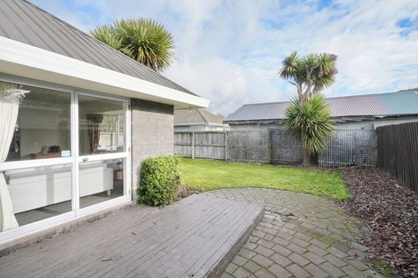 Photo of property in 2/288 Pine Avenue, South New Brighton, Christchurch, 8062