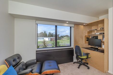 Photo of property in 22 Taonui Street, Waitarere Beach, Levin, 5510