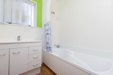 Photo of property in 13b Livingstone Avenue, Nawton, Hamilton, 3200