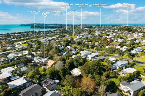 Photo of property in 10b Elliston Crescent, Stanmore Bay, Whangaparaoa, 0932