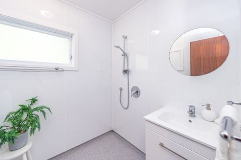 Photo of property in 49 Great North Road, Saint Johns Hill, Whanganui, 4501