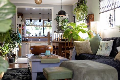 Photo of property in 35 Government Road, Raglan, 3225