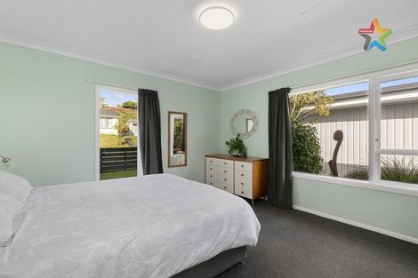 Photo of property in 73 Waipounamu Drive, Kelson, Lower Hutt, 5010