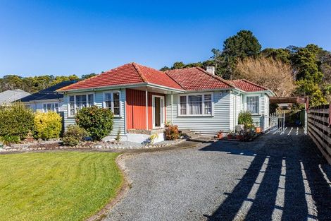Photo of property in 38 Dover Road, Wainuiomata, Lower Hutt, 5014