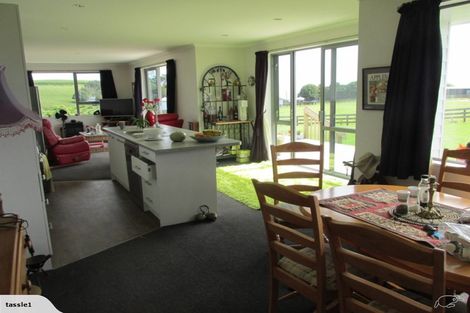 Photo of property in 3 Allan Road, Awhitu, Waiuku, 2684