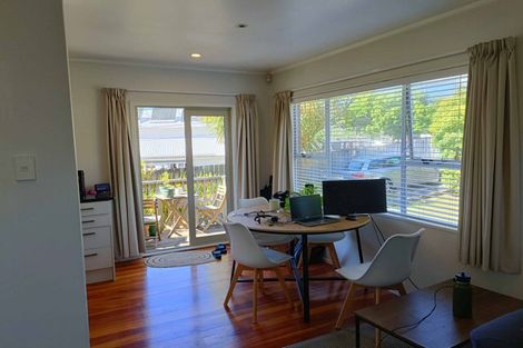 Photo of property in 1/36 Parr Road South, Point Chevalier, Auckland, 1025