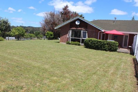Photo of property in 38 Henson Road, Whitford, Howick, 2571