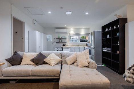 Photo of property in 19 Anaru Place, Awapuni, Palmerston North, 4412