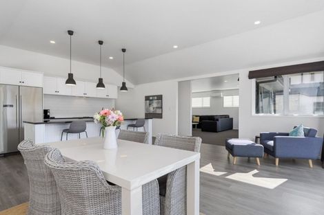 Photo of property in 379b Oceanbeach Road, Mount Maunganui, 3116