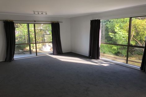 Photo of property in 30 Dorset Crescent, Hokowhitu, Palmerston North, 4410