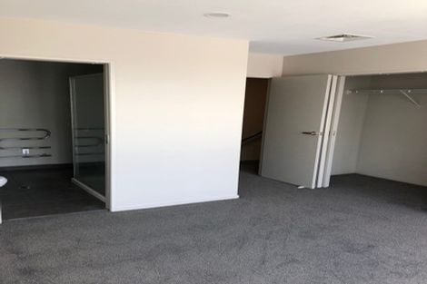 Photo of property in Shoal Haven Apartments, 112a/130 Anzac Street, Takapuna, Auckland, 0622