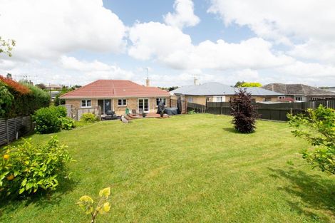 Photo of property in 14 Charles Crescent, Beerescourt, Hamilton, 3200
