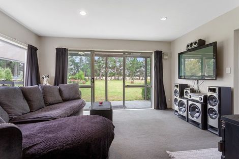 Photo of property in 317 Innes Road, Glasnevin, Amberley, 7482