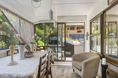 Photo of property in 16 Arthur Crescent, Waikawa, Picton, 7220