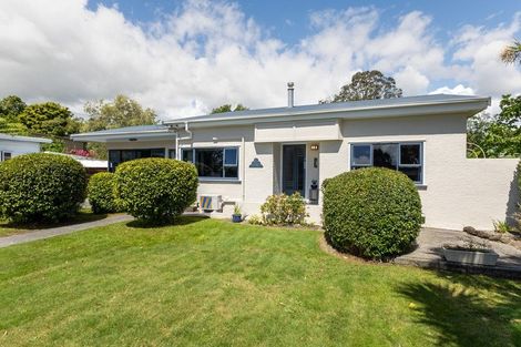 Photo of property in 42 Domain Road, Otaki, 5512