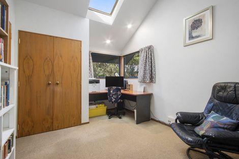 Photo of property in 28 Owen Place, Omokoroa, 3114