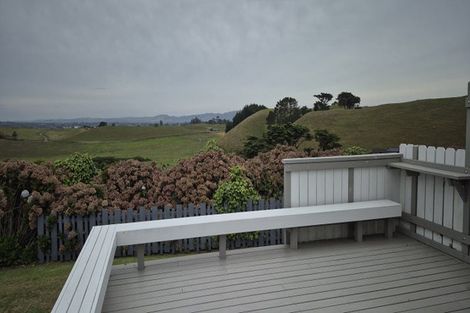 Photo of property in 452 Kohekohe Karioitahi Road, Karioitahi, Waiuku, 2683