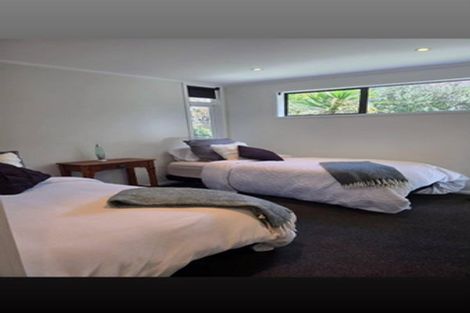 Photo of property in 107 Tiroroa Avenue, Te Atatu South, Auckland, 0610