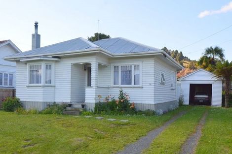 Photo of property in 96 Ngatai Street, Taumarunui, 3920