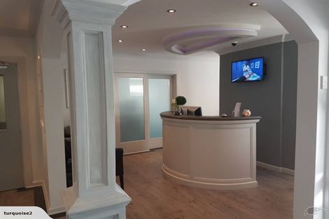 Photo of property in 307 Riccarton Road, Upper Riccarton, Christchurch, 8041