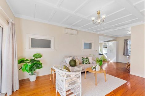 Photo of property in 36 Salisbury Street, Levin, 5510