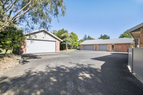 Photo of property in 98 Polson Hill Drive, Aokautere, Palmerston North, 4471