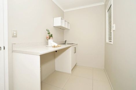 Photo of property in 9 Derwent Place, Flagstaff, Hamilton, 3210