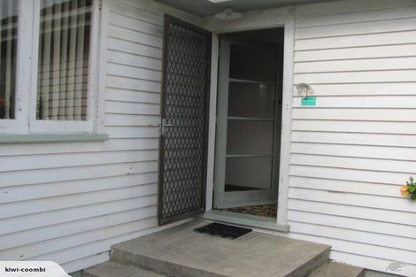 Photo of property in 14 Rogan Street, Mount Roskill, Auckland, 1041