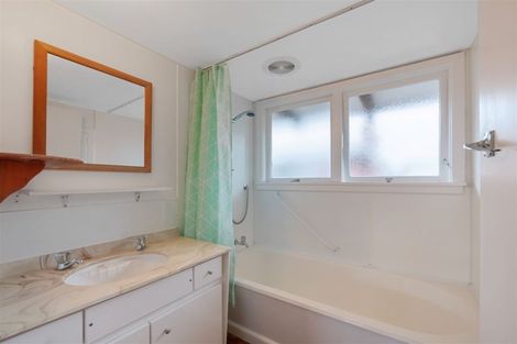 Photo of property in 11 Dulles Place, Papanui, Christchurch, 8053