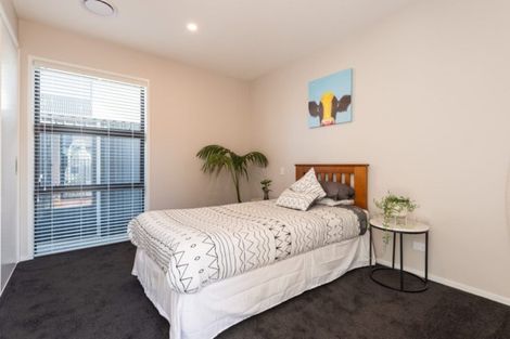 Photo of property in 41 Waterstock Way, Parklands, Christchurch, 8083