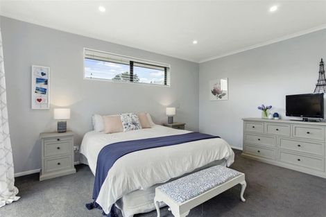 Photo of property in 11 O'rourke Place, Casebrook, Christchurch, 8051