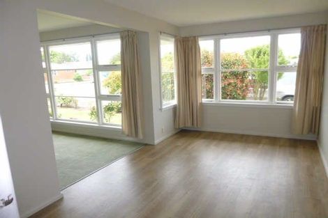 Photo of property in 23a Coniston Avenue, Te Atatu South, Auckland, 0610