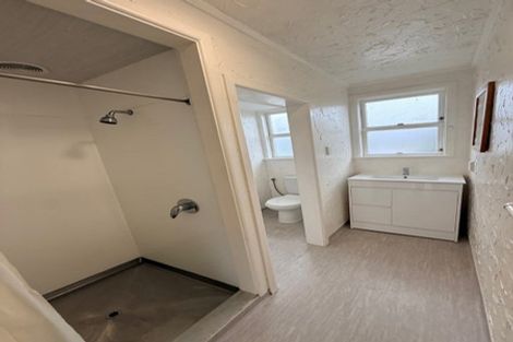 Photo of property in 327 Adelaide Road, Newtown, Wellington, 6021