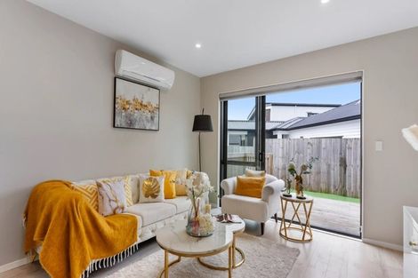 Photo of property in 5 Weri Road, Karaka, Papakura, 2113