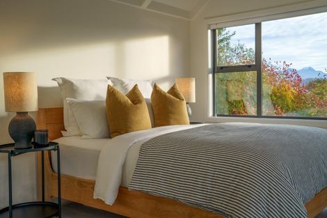 Photo of property in 10 Pritchard Place, Arrowtown, 9302