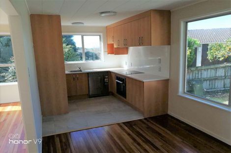 Photo of property in 11 Karo Place, Glendene, Auckland, 0602