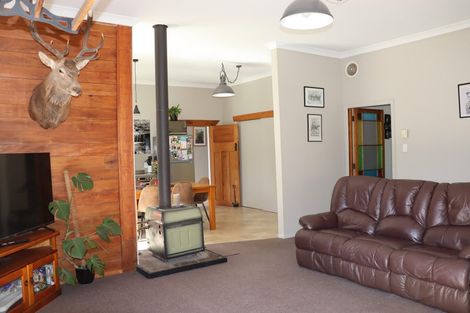 Photo of property in 1653 Mokau Road, Uruti, Urenui, 4379