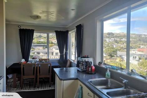 Photo of property in 35a Ranui Terrace, Tawa, Wellington, 5028