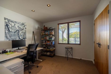 Photo of property in 150 Milne Drive, Paraparaumu, 5032