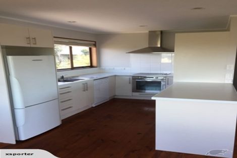 Photo of property in 2/26 Bayview Road, Hauraki, Auckland, 0622